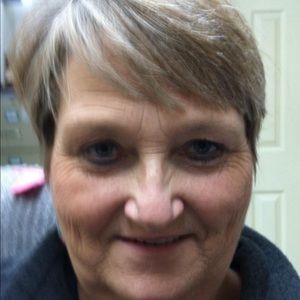 Meet your Posher, Connie